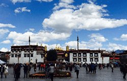 Tibet tours