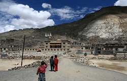 Tibet tours