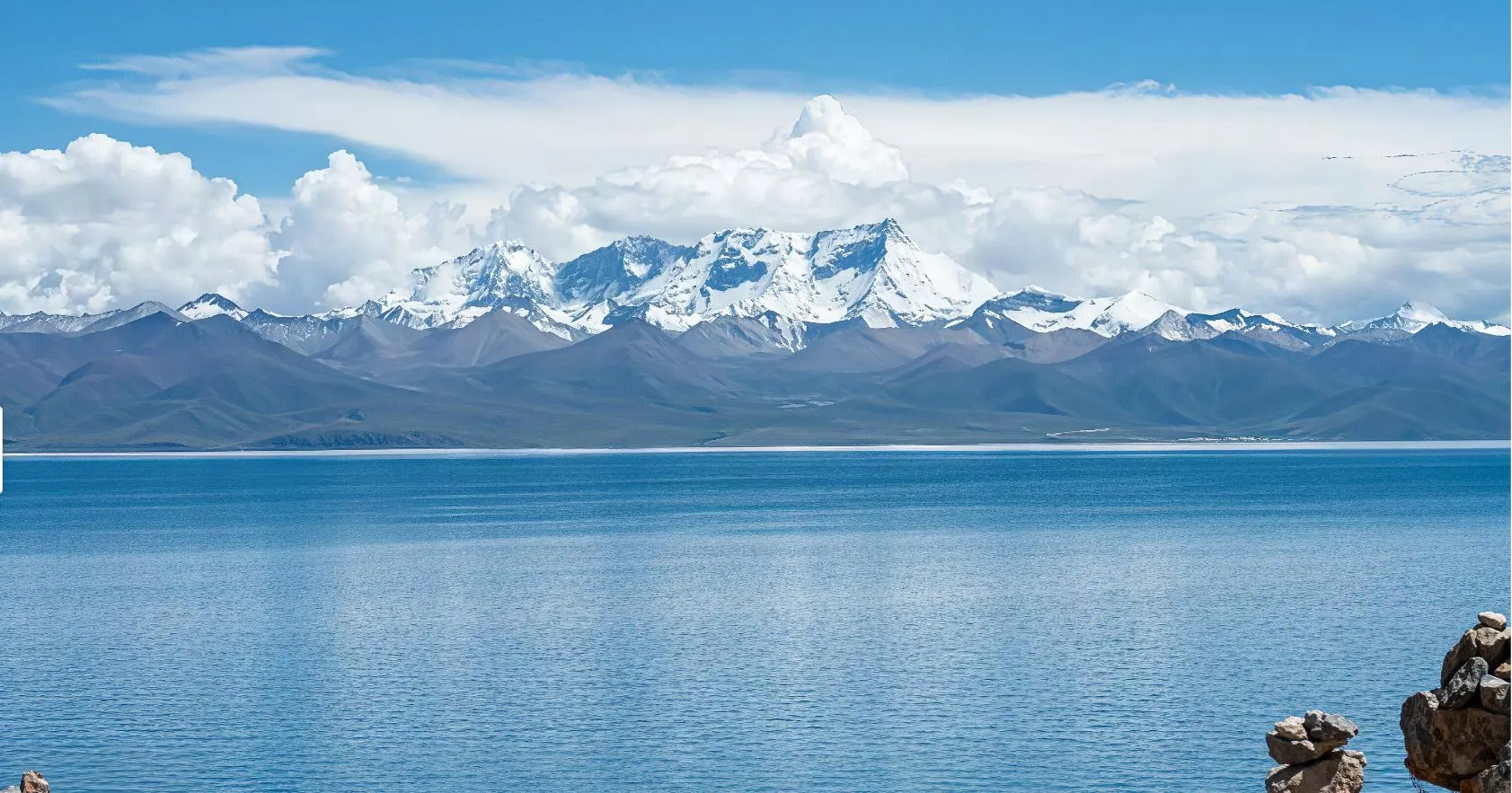Namtso Lake below the snow peaks of the Nyenchen Tanglha range